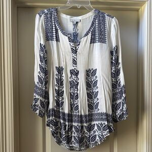 Elegant White and Blue Patterned Blouse